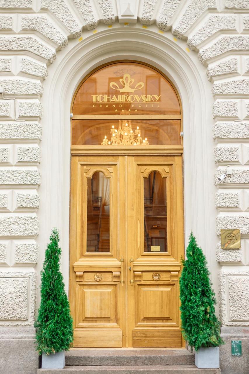 グランド ホテル チャイコフスキ サンクトペテルブルク エクステリア 写真